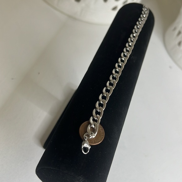 Stainless Steel Men's Silver Bracelet, Fashion Hip Hop Cuban Link201 Steel NWT - Picture 5 of 8